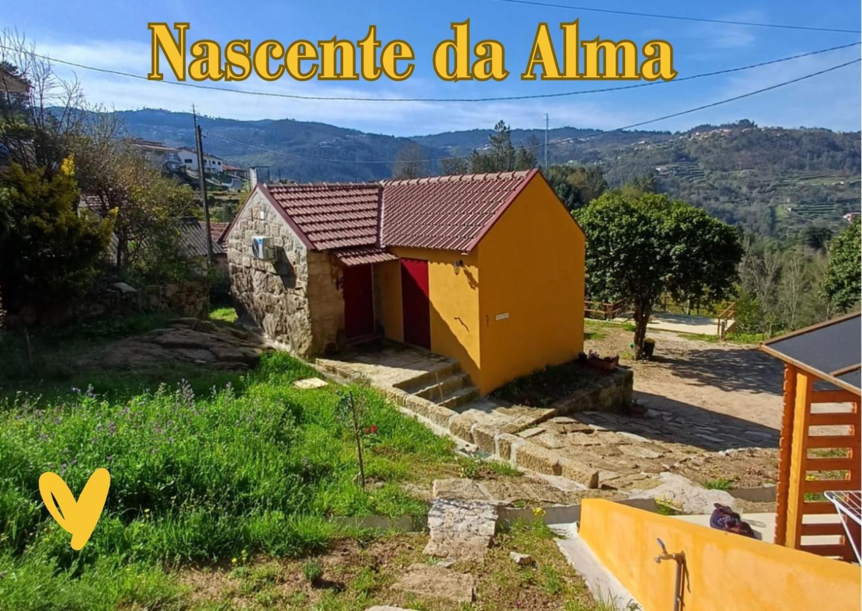 Loureiro  Nascente, Place In Nature Next To A Waterfall מראה חיצוני תמונה